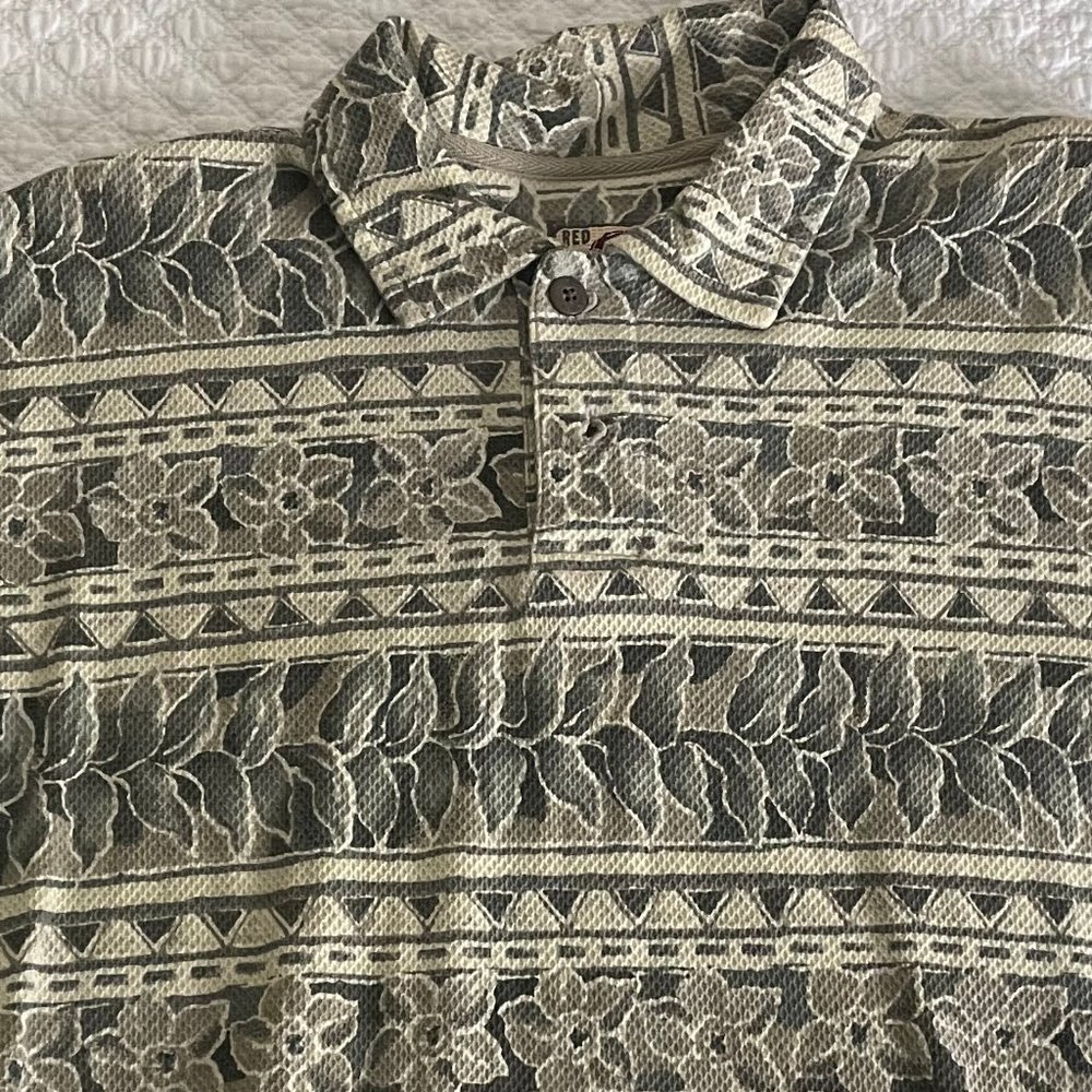 Red Turtle Men's Shirt